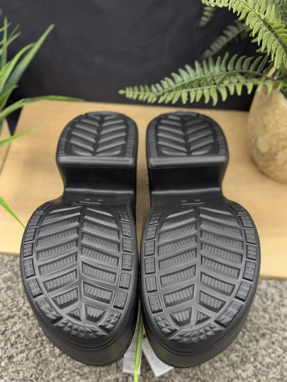 Crocs Siren Slip In Platform Men's Size 11Heeled Sandals Casual Comfort Shoes